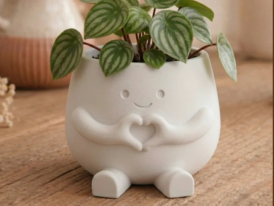 "Hearty" Pot - Cute Heart-Hands Decor Planter